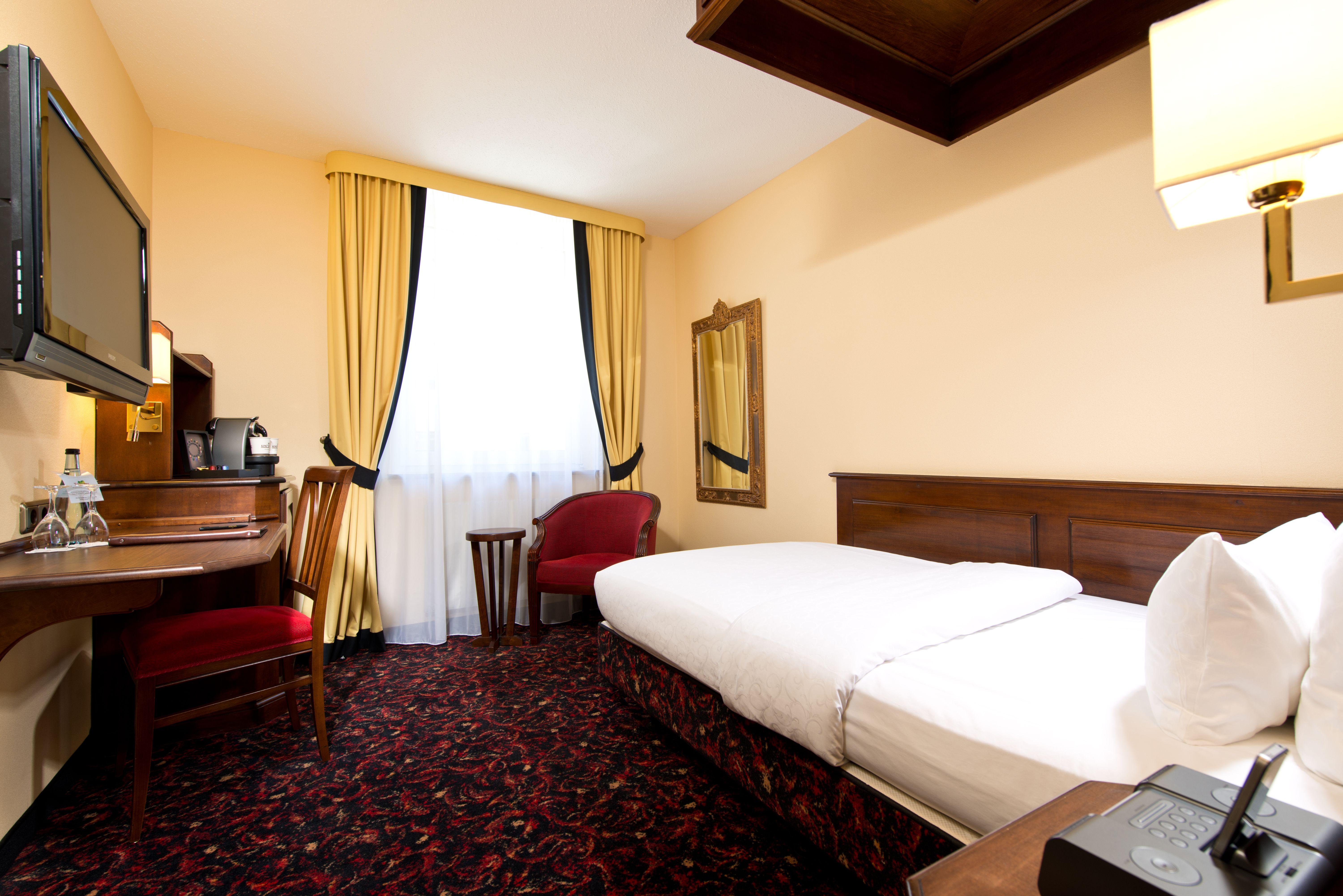 King's First Hotel Monaco di Baviera