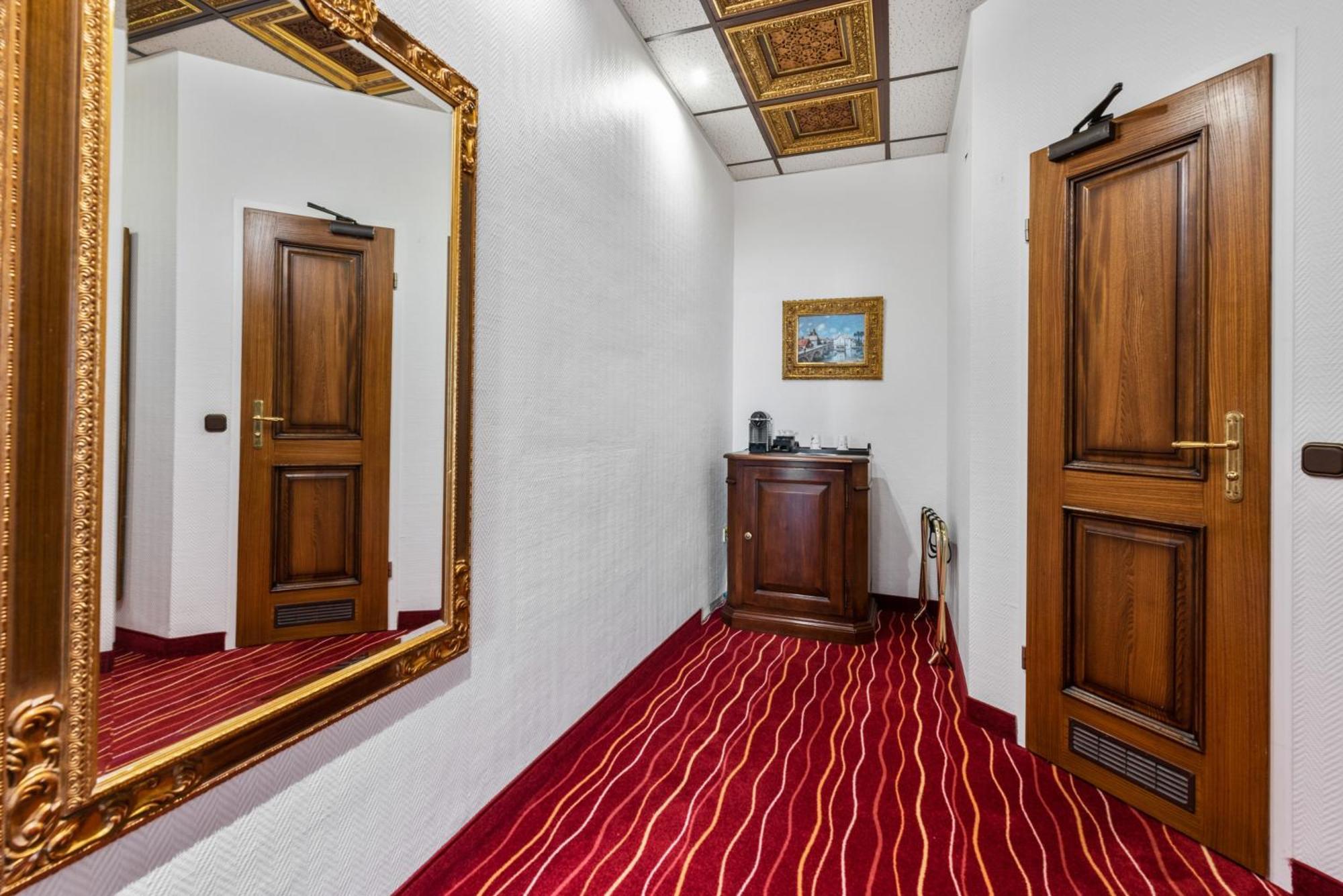 King's First Hotel Monaco di Baviera
